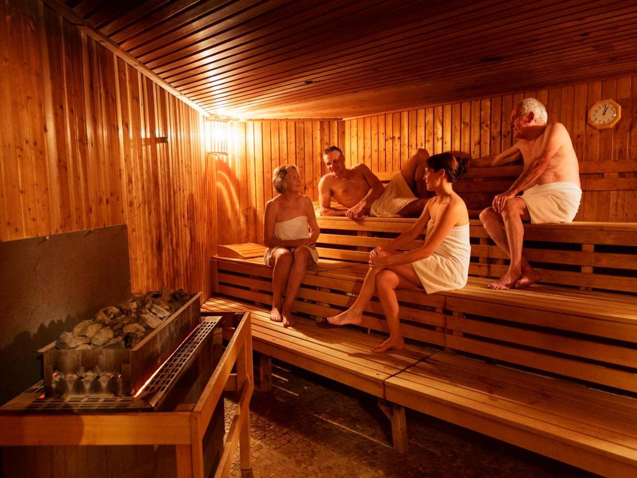 Отель Nordseekueste By Center Parcs 4*